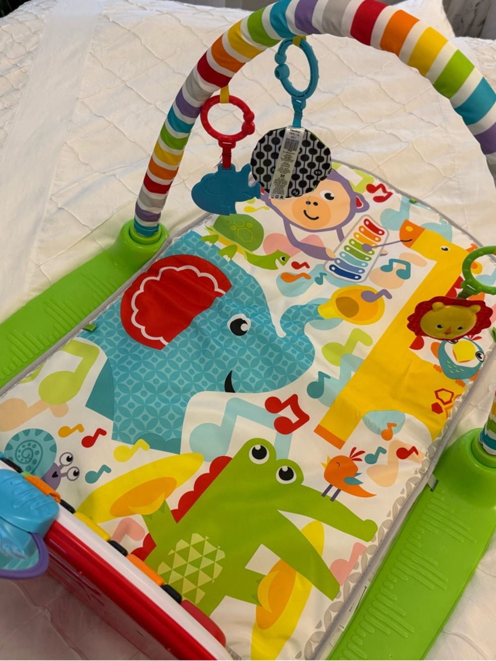 Fisher-Price glow and grow kick and play gym - Picture 3 of 3